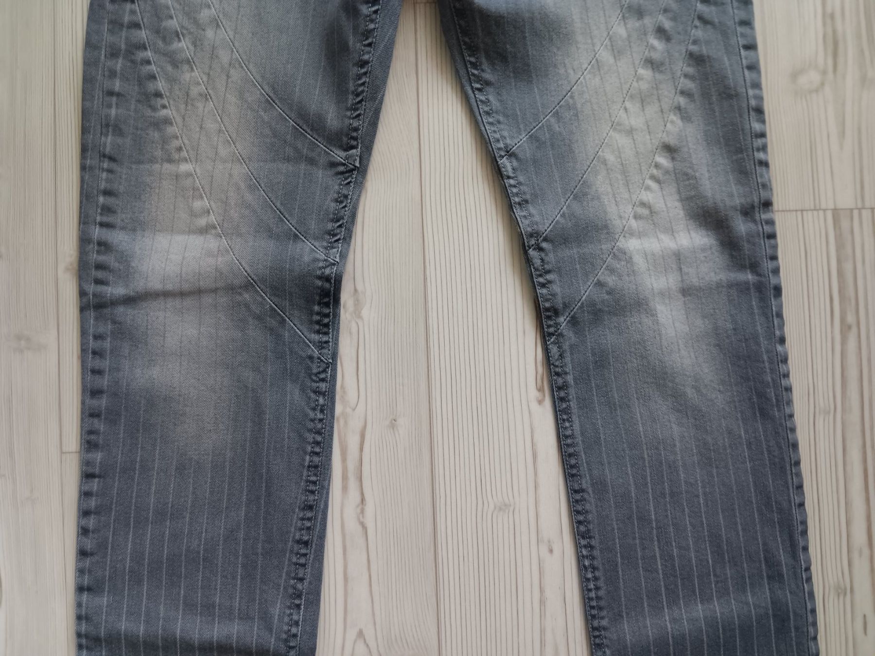 Please Jeans Jeans: PLEASE P18 Jeans taille / Grosse M – Usato da Cossonay-ville venduto da Super-Price-Quality 2