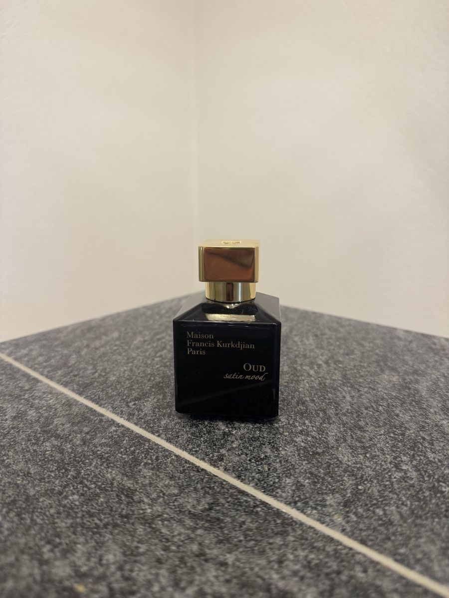 Parfum & Eau de Toilette: Oud Satin Mood MFK – Gebraucht aus Laufenburg von gia_ts98