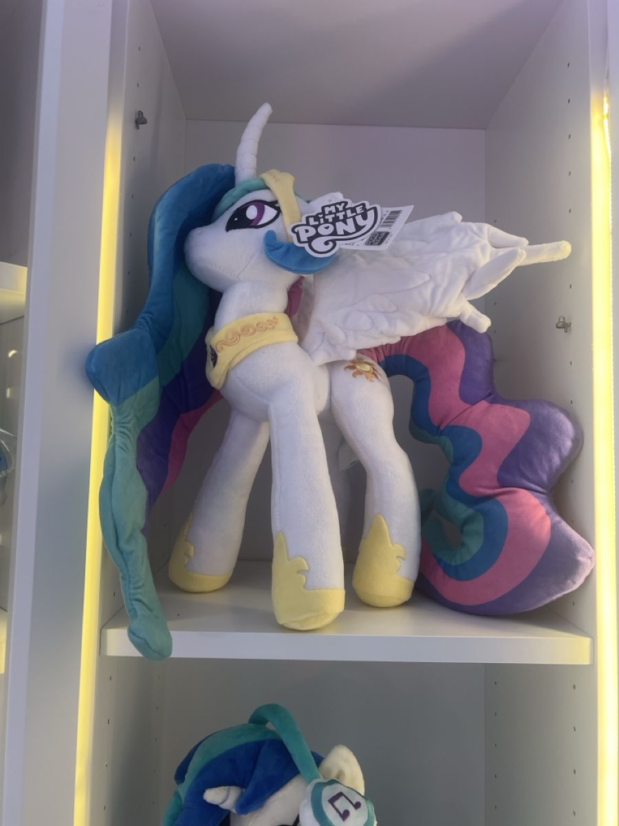Hasbro Statuette: My little pony plush princess celestia – Usato da Zuchwil venduto da PonyPopArt