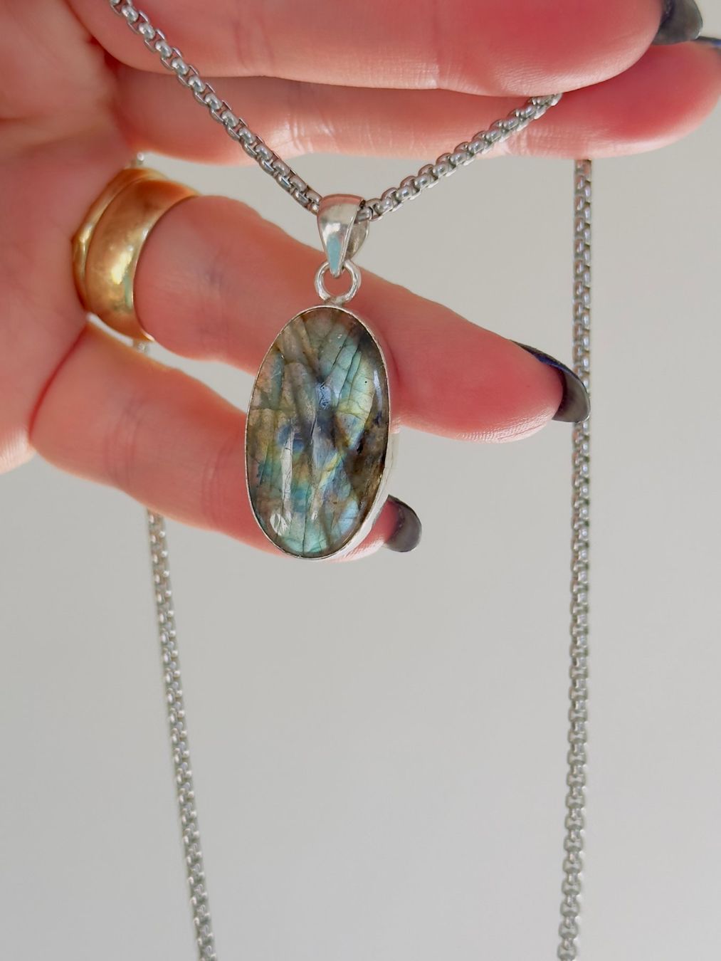 Catenine: Labradorite necklace – Nuovo e nell'imballaggio originale da Genève venduto da AGBERG 1