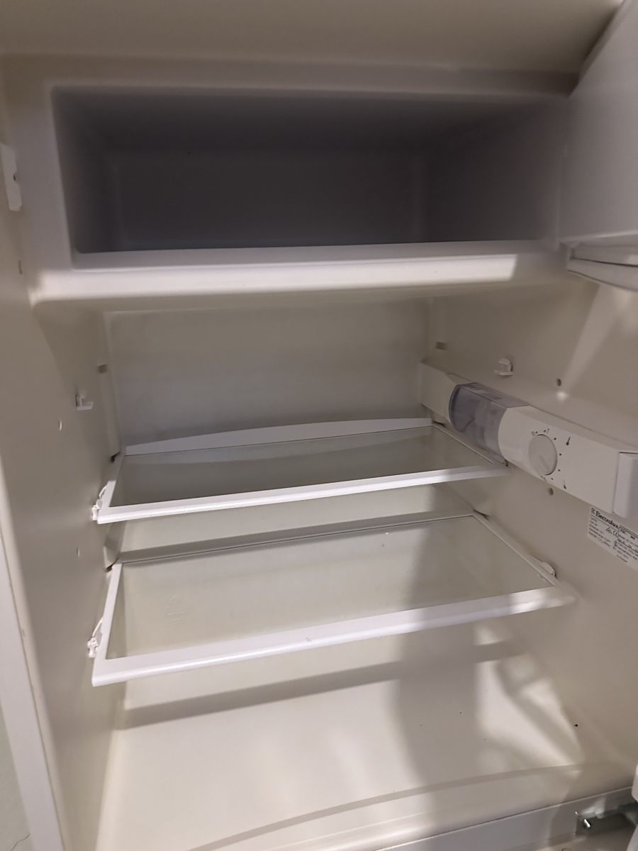Frigoriferi: Electrolux EK 134.3 Kühlschrank – Usato da Aarau venduto da bikestones 6