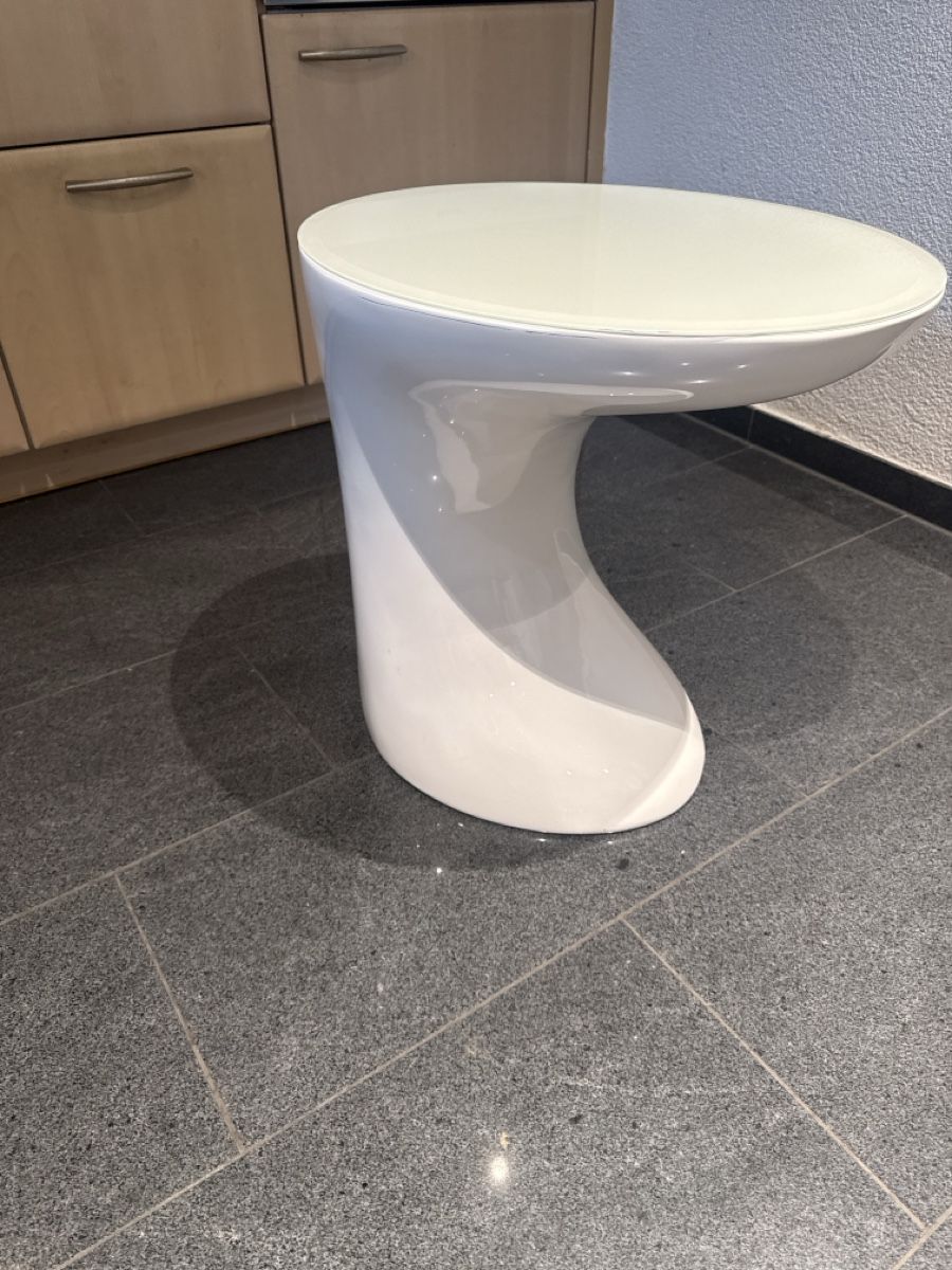 Tavoli: Design Beistelltisch – Nuovo (secondo la descrizione) da Horriwil venduto da Carrera68 5