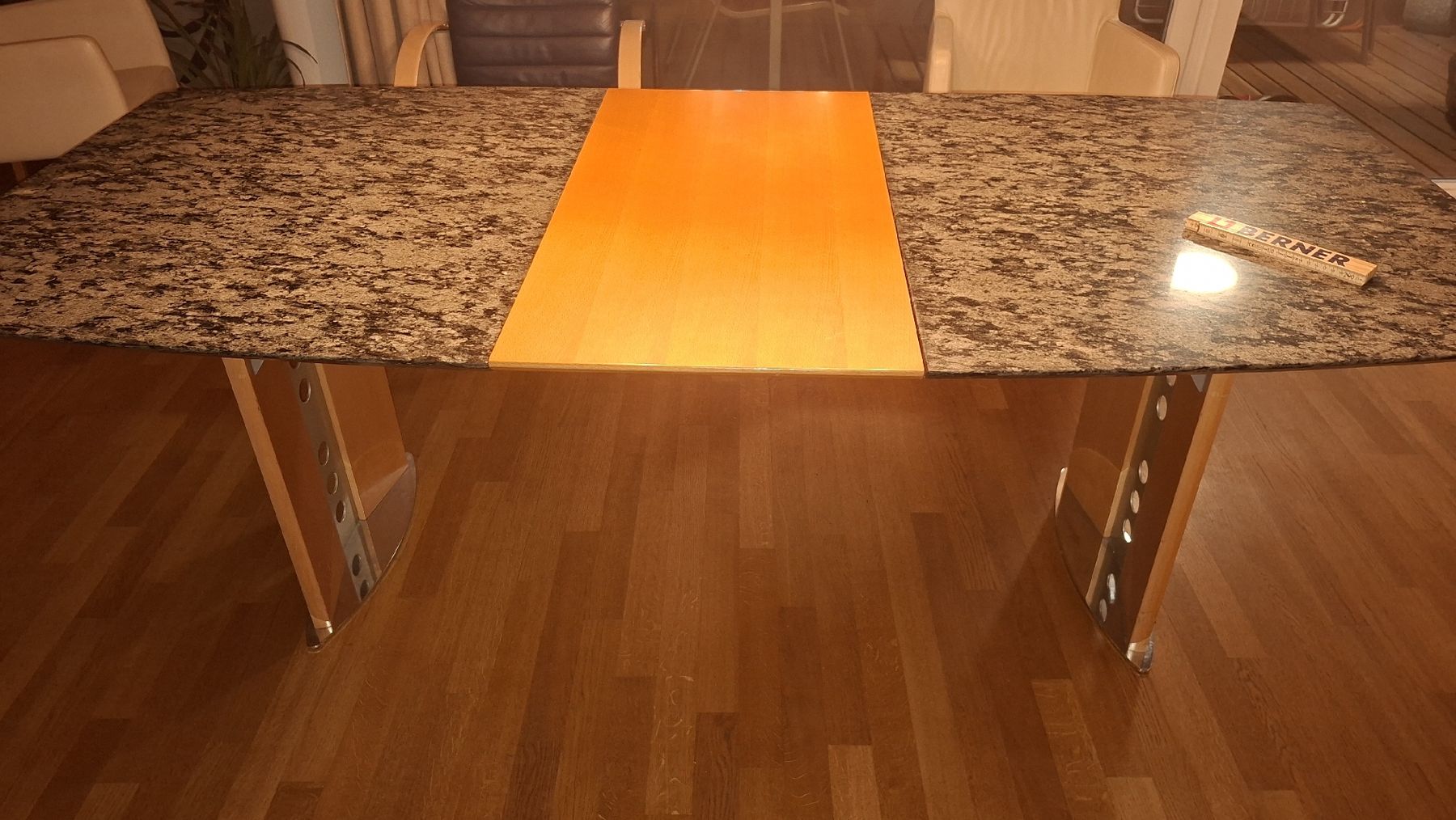 Tavoli: Granittisch Esstisch – Usato da Gunzwil venduto da Thomko 2