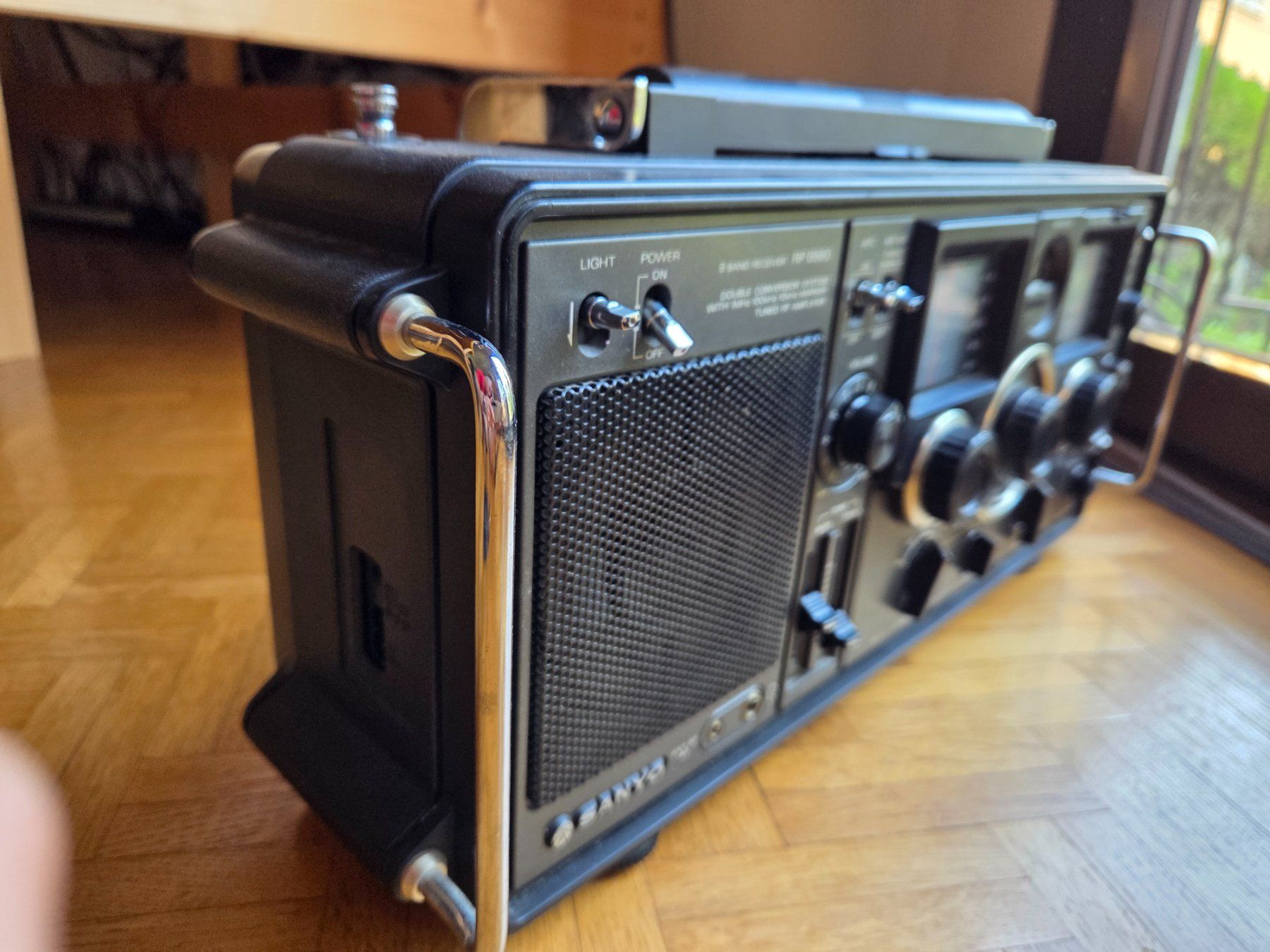 Sanyo Radio: Radio Sanyo 8880 UM – Usato da Canobbio venduto da Tuitt 4