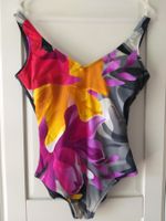 BASE Maillot de bain 1 pièce taille / Grosse M (L EUR)