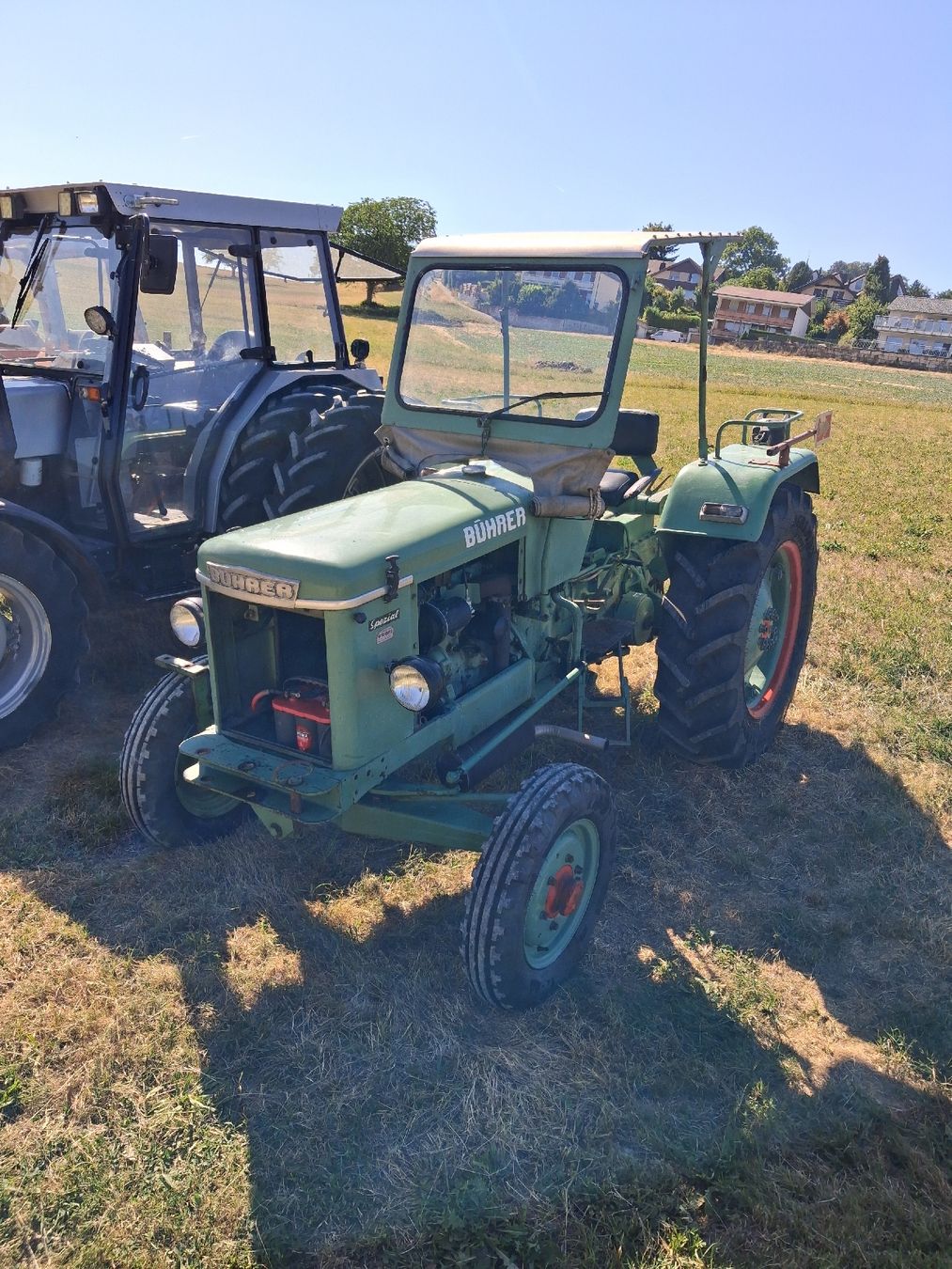 Bührer Tracteurs: bührer vf14 – D'occasion à sünikon par SDF9898