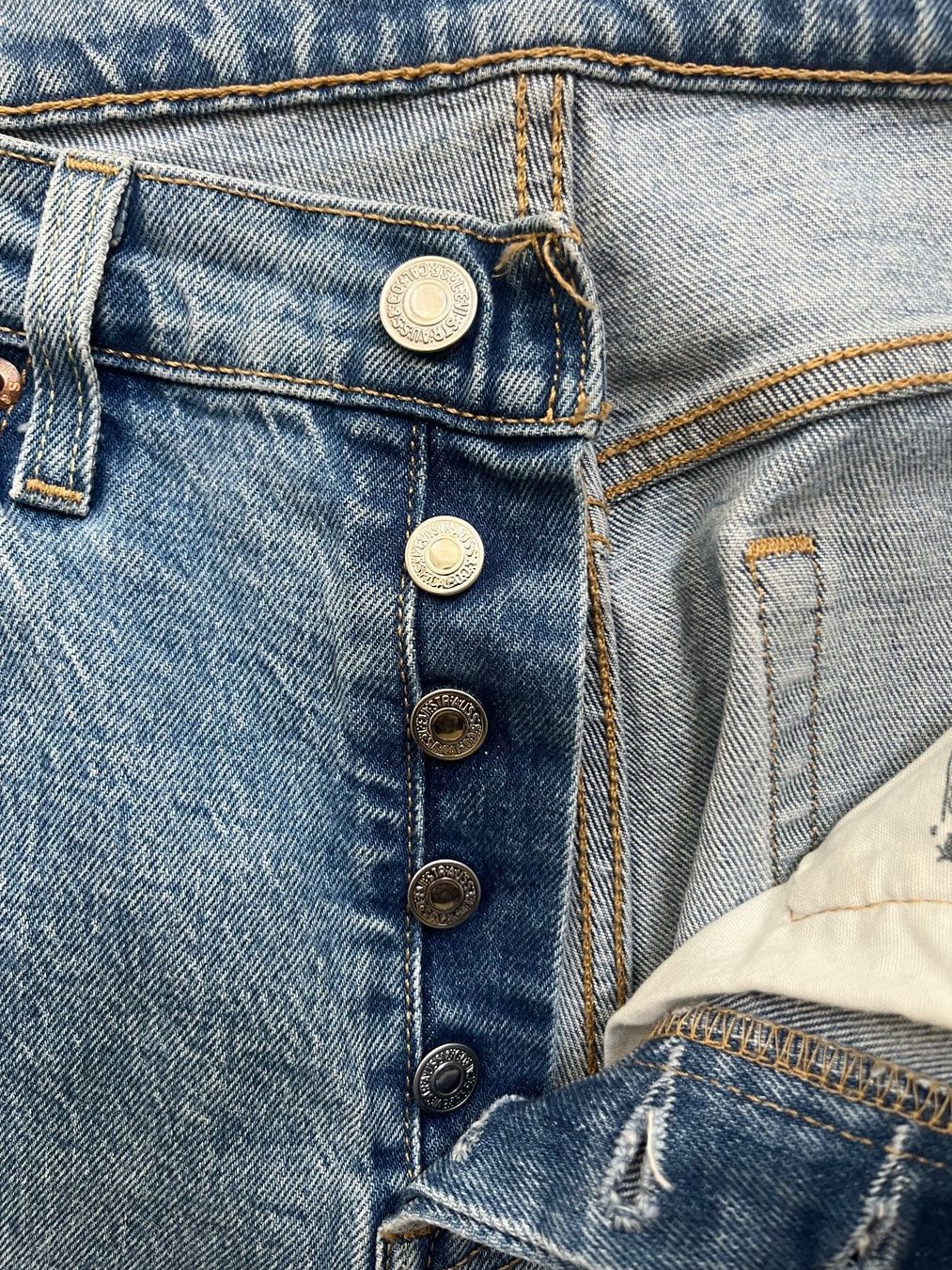 Levi's Jeans: Levi's Jeans (Gr. 28/26) – Usato da Zürich venduto da east_on 1