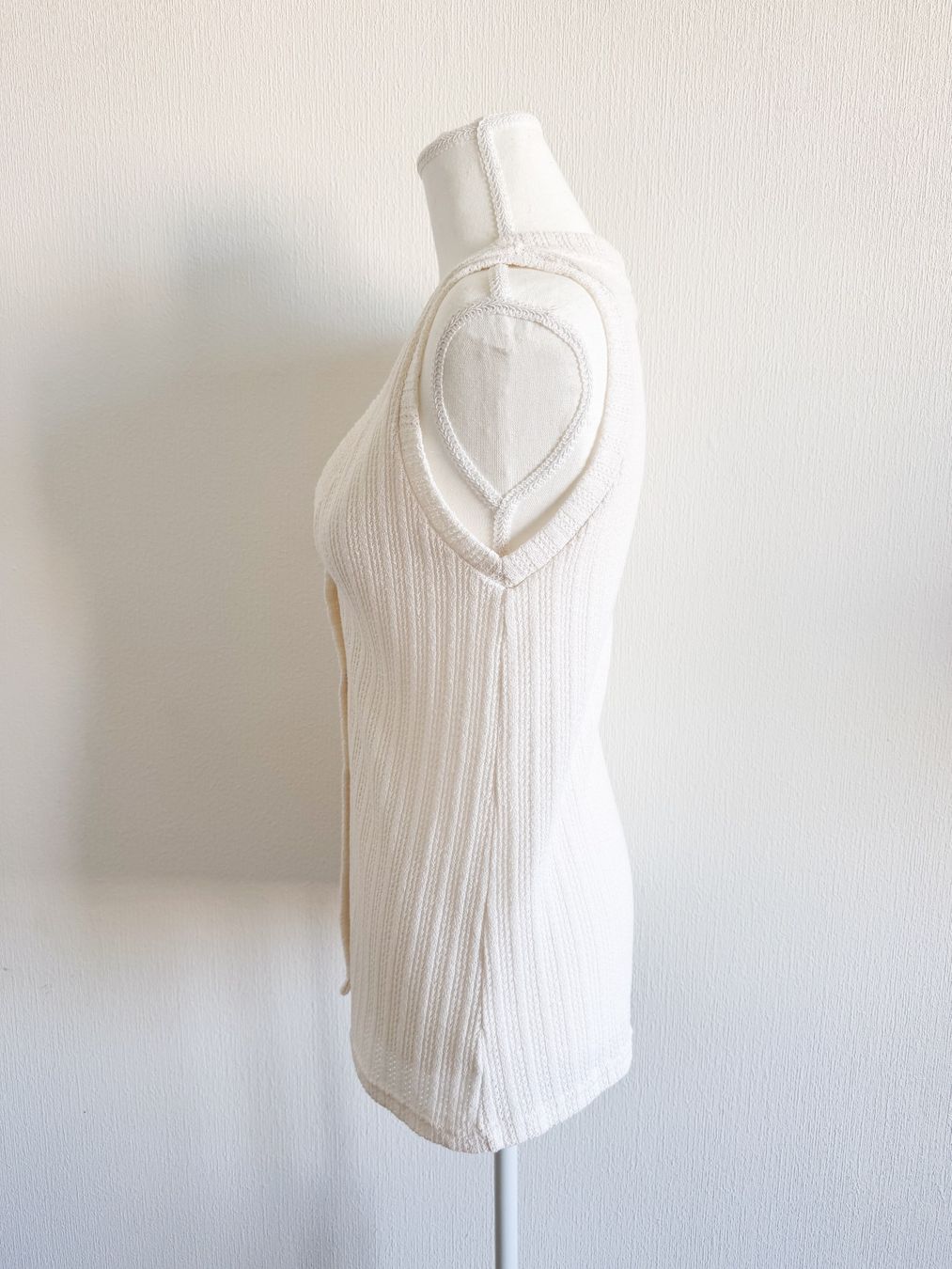 Gilets & Westen: Gilet en maille crème – Gebraucht aus Lausanne von Greenbyaudrey 2