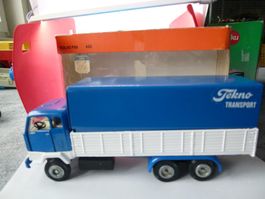 TEKNO - Tekno Transport - VOLVO F89  - Anhänger separat - OV
