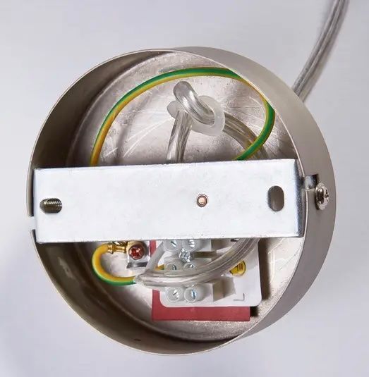 Lampade: AKTION Schlichte Pendelleuchte Vinsta in schmaler Form – Nuovo e nell'imballaggio originale da Basel venduto da Seifehuesli 8