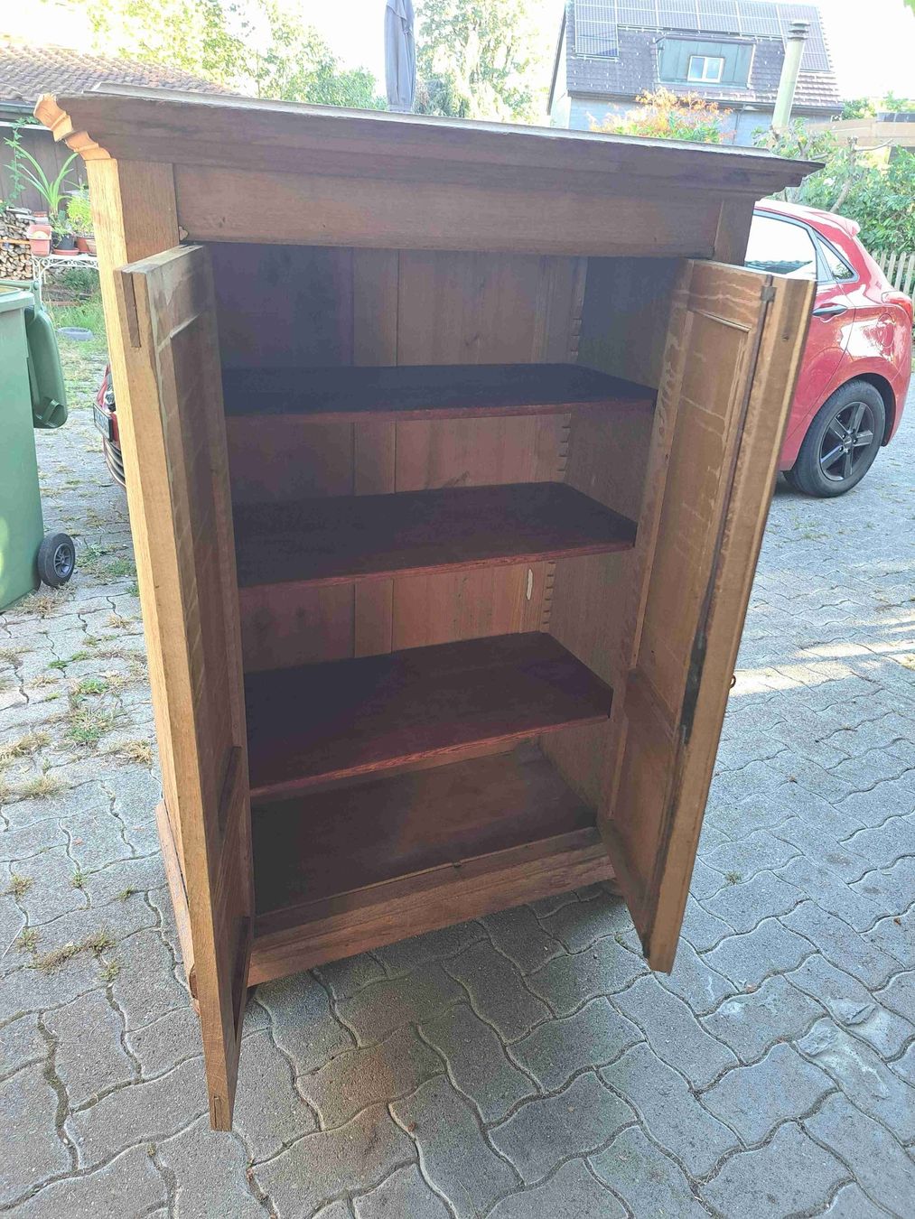 Schränke: Robustes Eichenschränkli – Gebraucht aus Wolfhausen von gaston-x 1