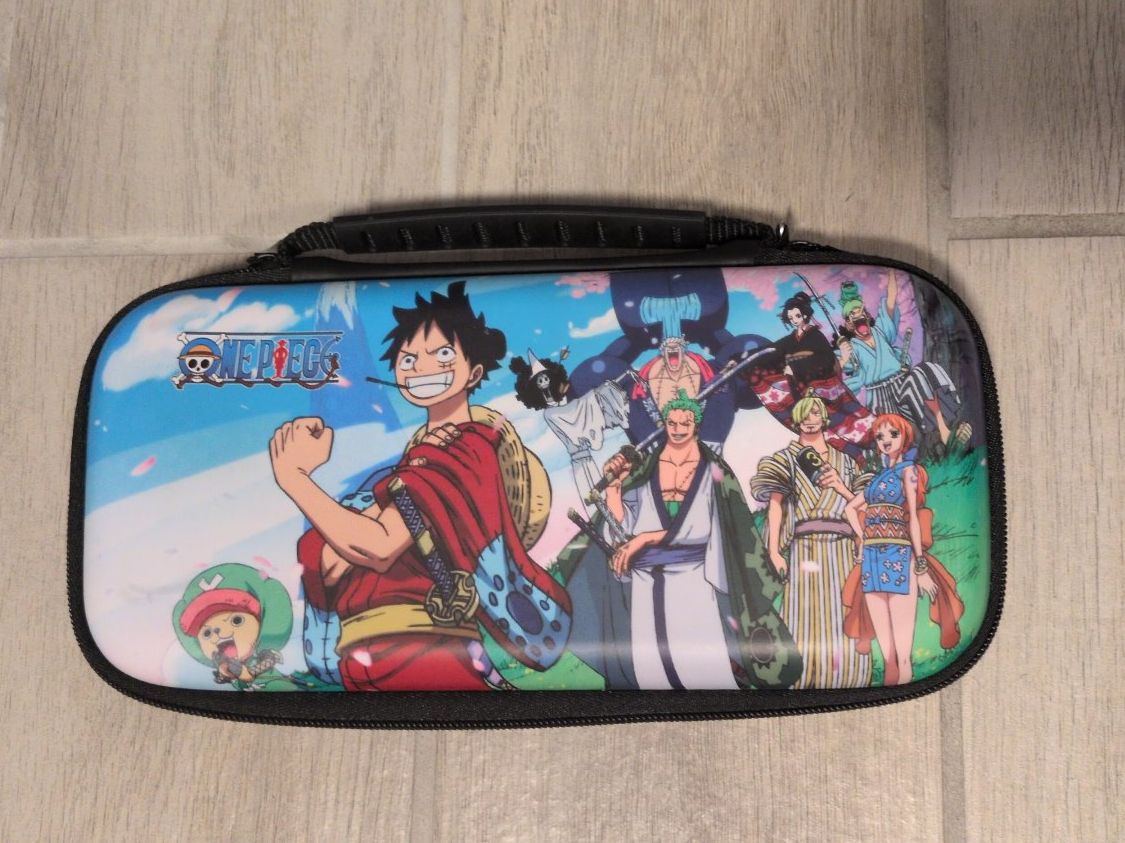 Custodie protettive: Étui de transport One Piece (Nintendo Switch) – Usato da Pully venduto da max_t56z
