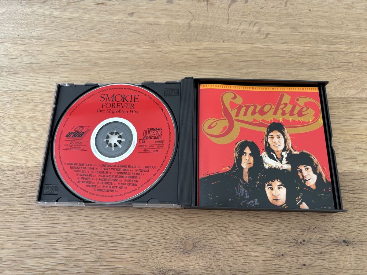 CD: 2 CD**Smokie**Forever** – Usato da Volketswil venduto da Car6 1