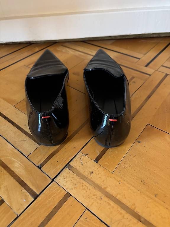 Damenschuhe: Ayede Flats Schwarz Lack 41 – Gebraucht aus Zürich von maison.citron 3