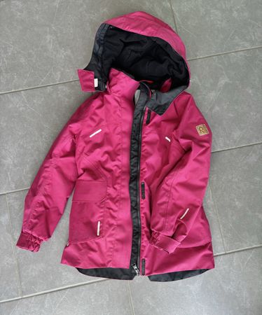 Reima Winterjacke 122 (bis 128 getragen)
