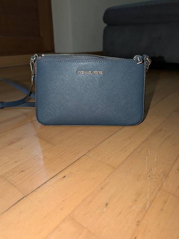 Borse da donna: Michael Kors sac bandouillère – Nuovo (secondo la descrizione) da Chêne Bougeries venduto da mam_fly6 1