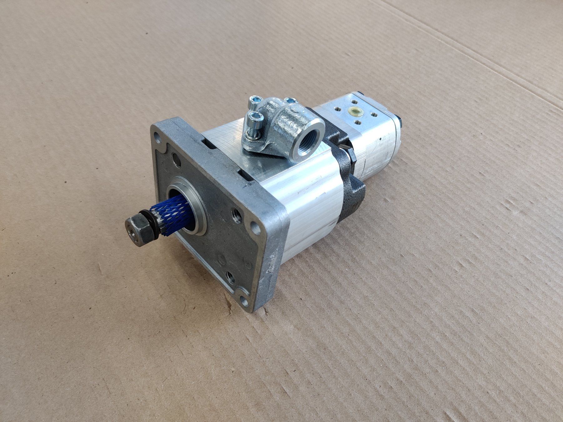 Pumpen & Teile: Winkel-Flanschstutzen RPA 1/38 M – Neu und originalverpackt aus Fischbach-Göslikon von Elektromech_Verkauf 1
