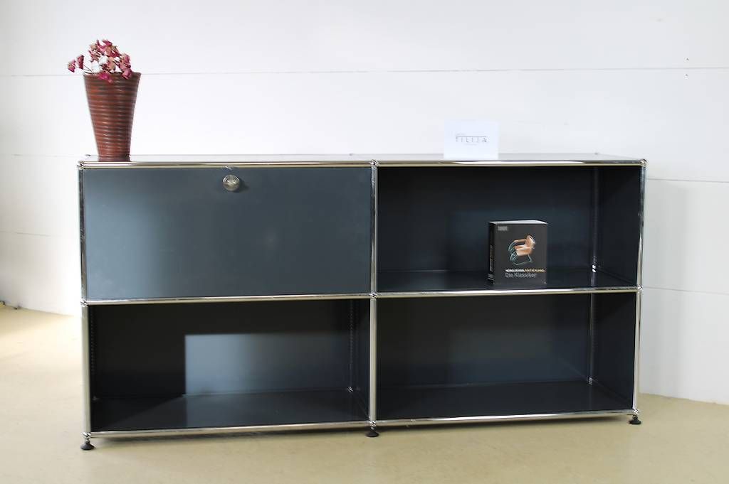 USM Scaffali: USM Sideboard in Anthrazitgrau, neuwertig! – Usato da Meinisberg venduto da atelier_TILIJA 1