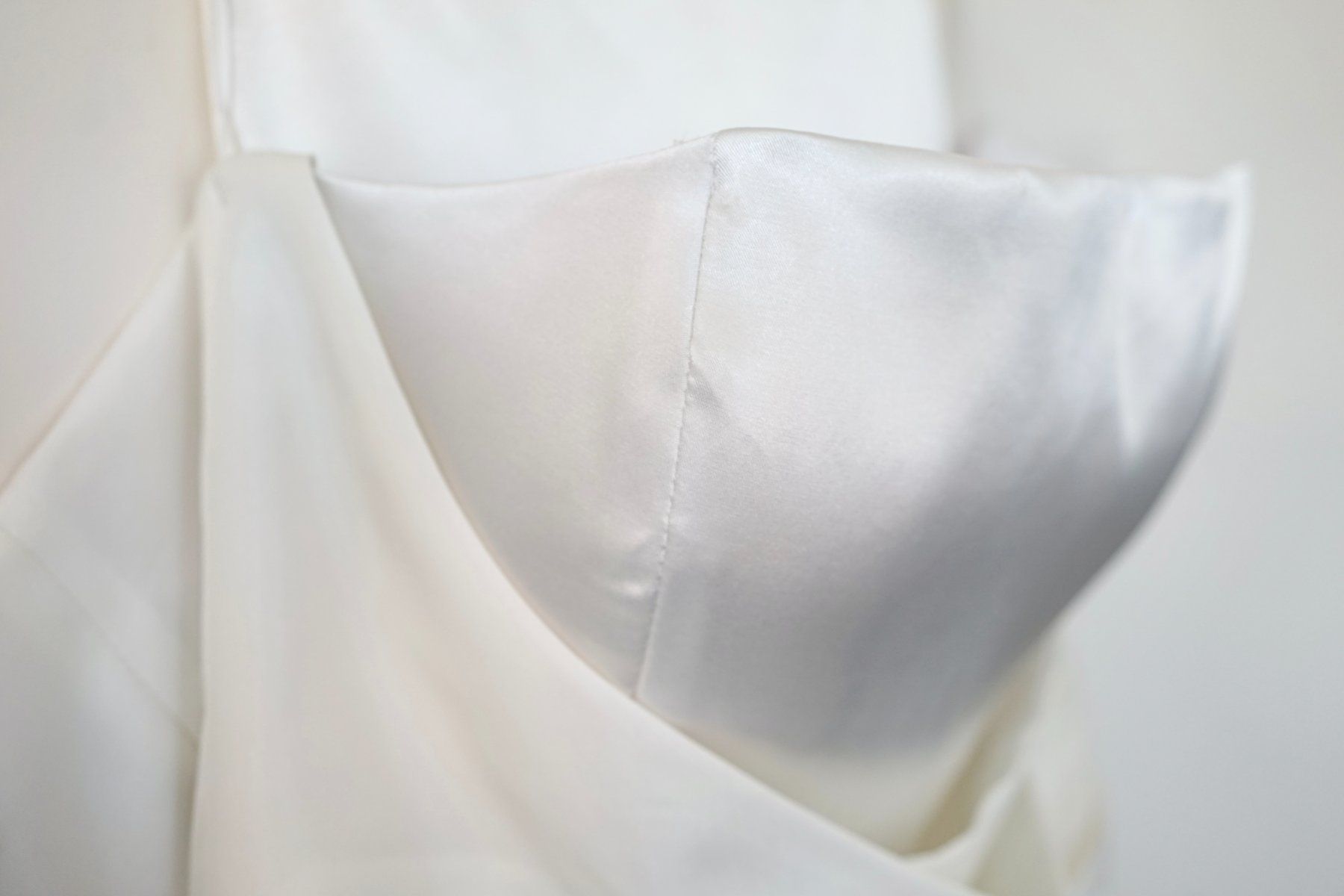 Robes: Hochzeitskleid von Lissa – D'occasion à Frauenfeld par Camel16 3
