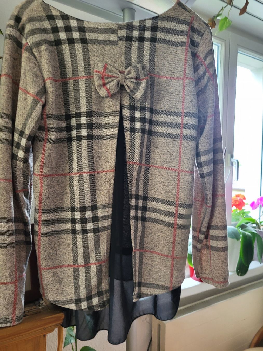 Camicette: Kariertes Herbst-Langarmshirt mit Chiffon, Grösse M – Nuovo (secondo la descrizione) da Winterthur venduto da rab_tr8n 4