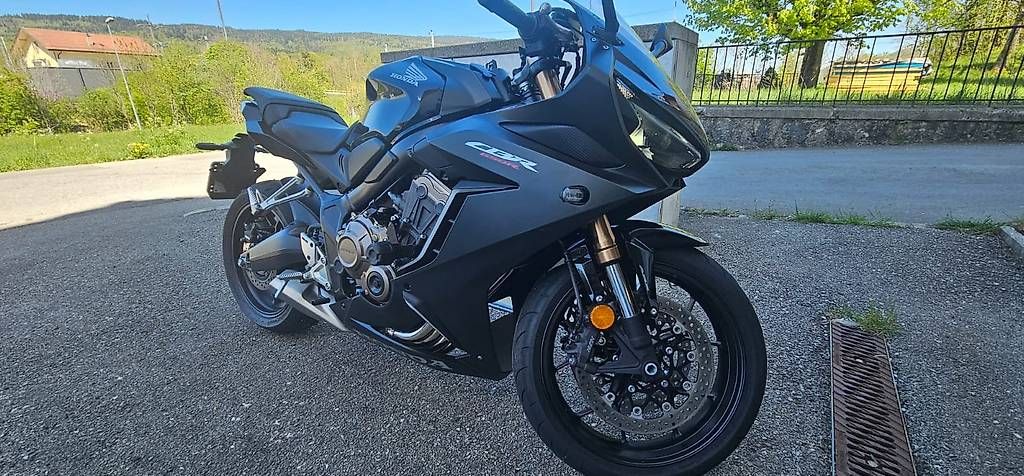 Honda Strada: Honda CBR650 R, 2021, QuickShifter – Usato da Vallorbe venduto da mig_zpk7