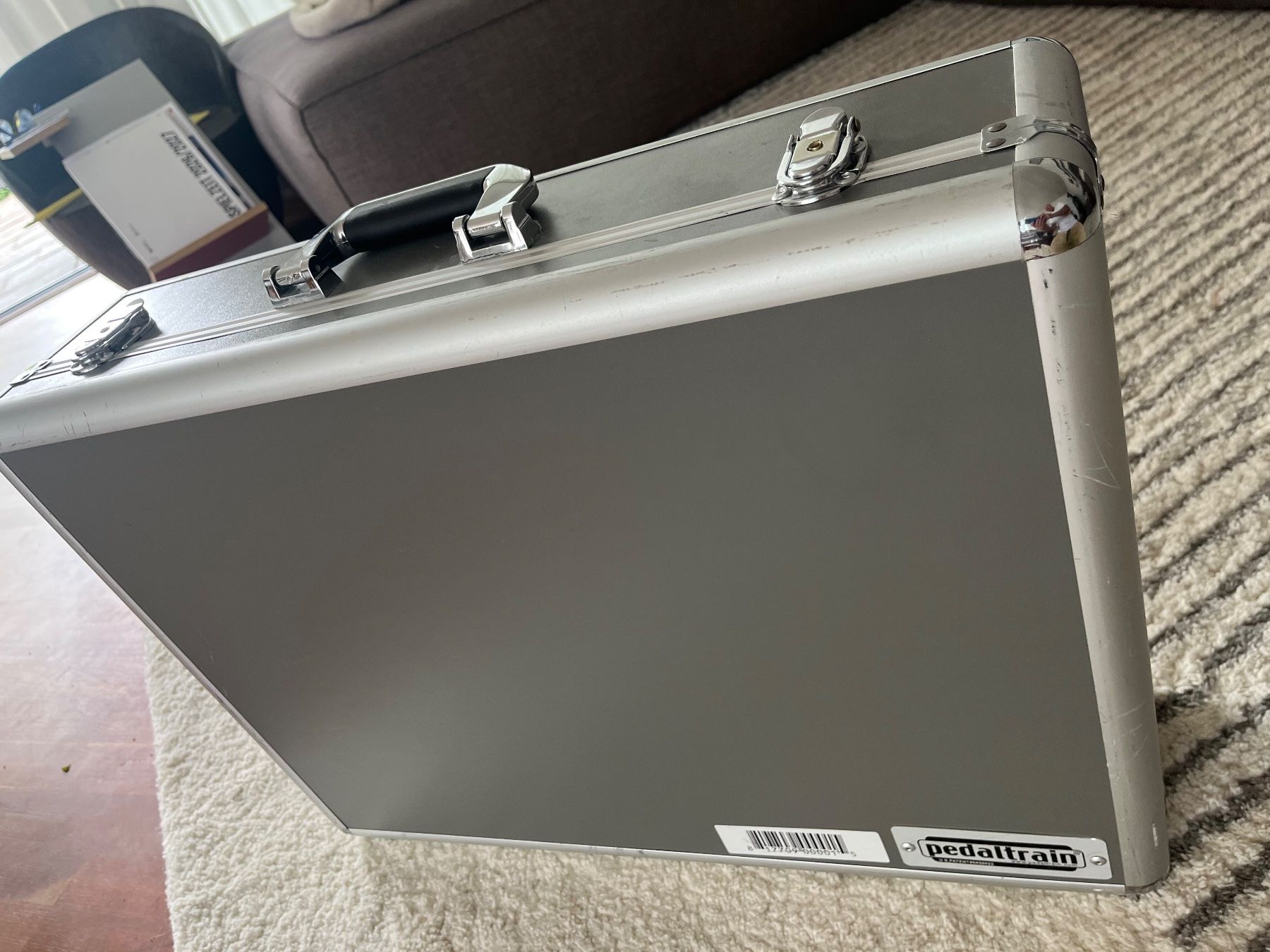Pedaltrain Musikinstrumente: Pedaltrain 1 mit Koffer – Gebraucht aus Hünenberg See von tonybee 5