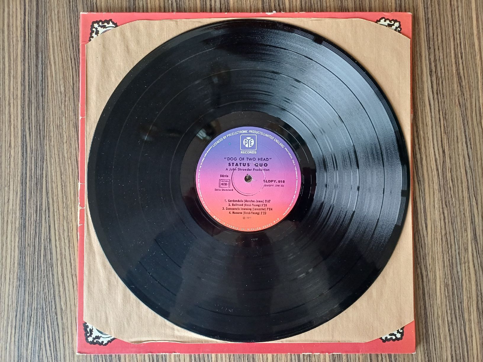 Dischi in vinile: Status Quo "Dog of two head" LP – Usato da Begnins venduto da Drastic-Sound 4