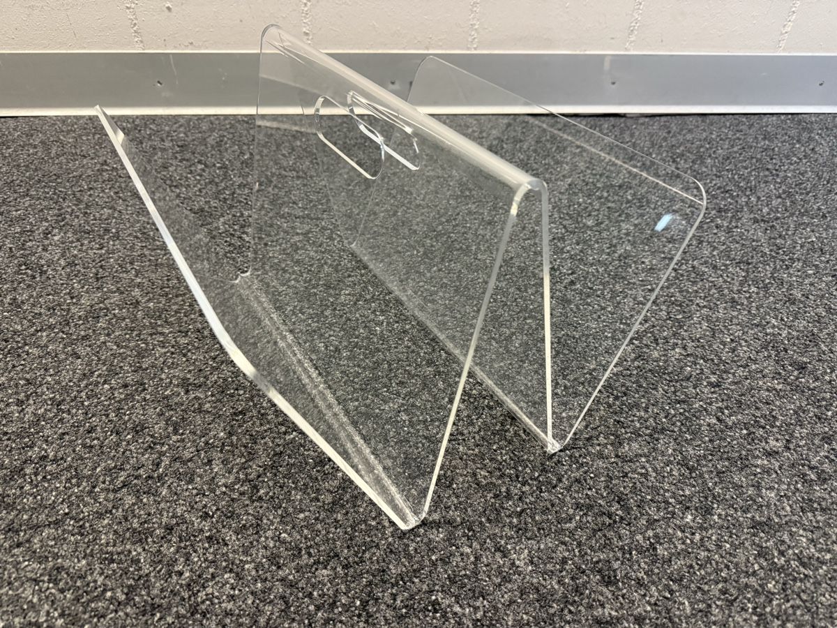 Sonstiges für Haushalt & Wohnen: Plexiglas - Acryl Zeitungsständer – Gebraucht aus Bern von Delamer 3