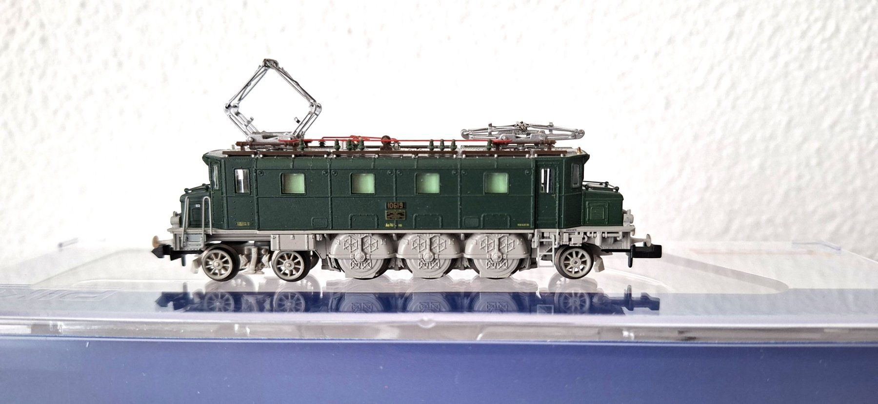 Piko Modellini di ferrovie: Piko Ae 3/6 I SBB 40323 – Usato da Biberist venduto da Ntrains 2