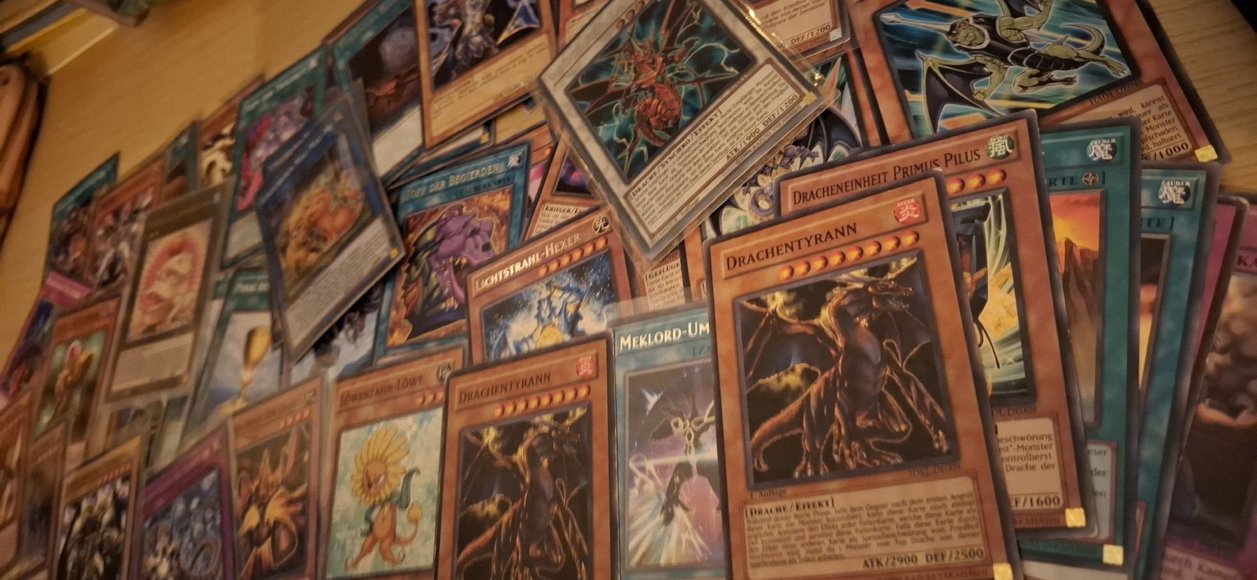 Yugioh Carte collezionabili: Yu-Gi-Oh! Karten Sammlung, – Usato da Zürich venduto da rodney02 1
