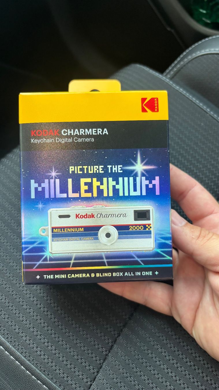 Kodak Appareil photo: Kodak Charmera Millenium SECRET EDITION – Neuf avec emballage d'origine à Henau par MioT