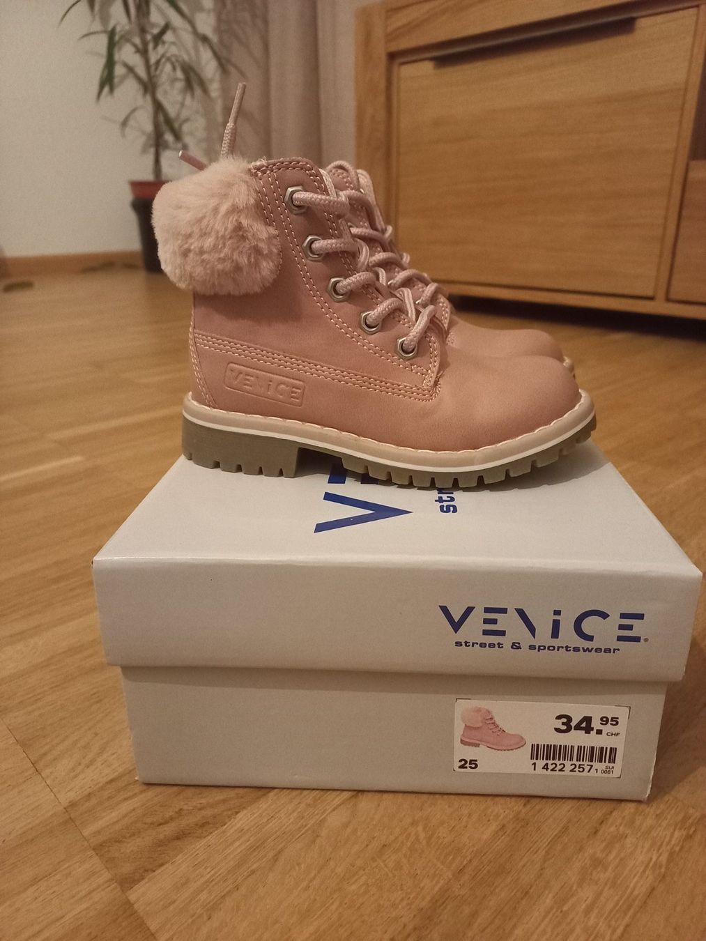 Chaussures filles: Schuhe – Neuf avec emballage d'origine à Basel par zaa_7ft5 2