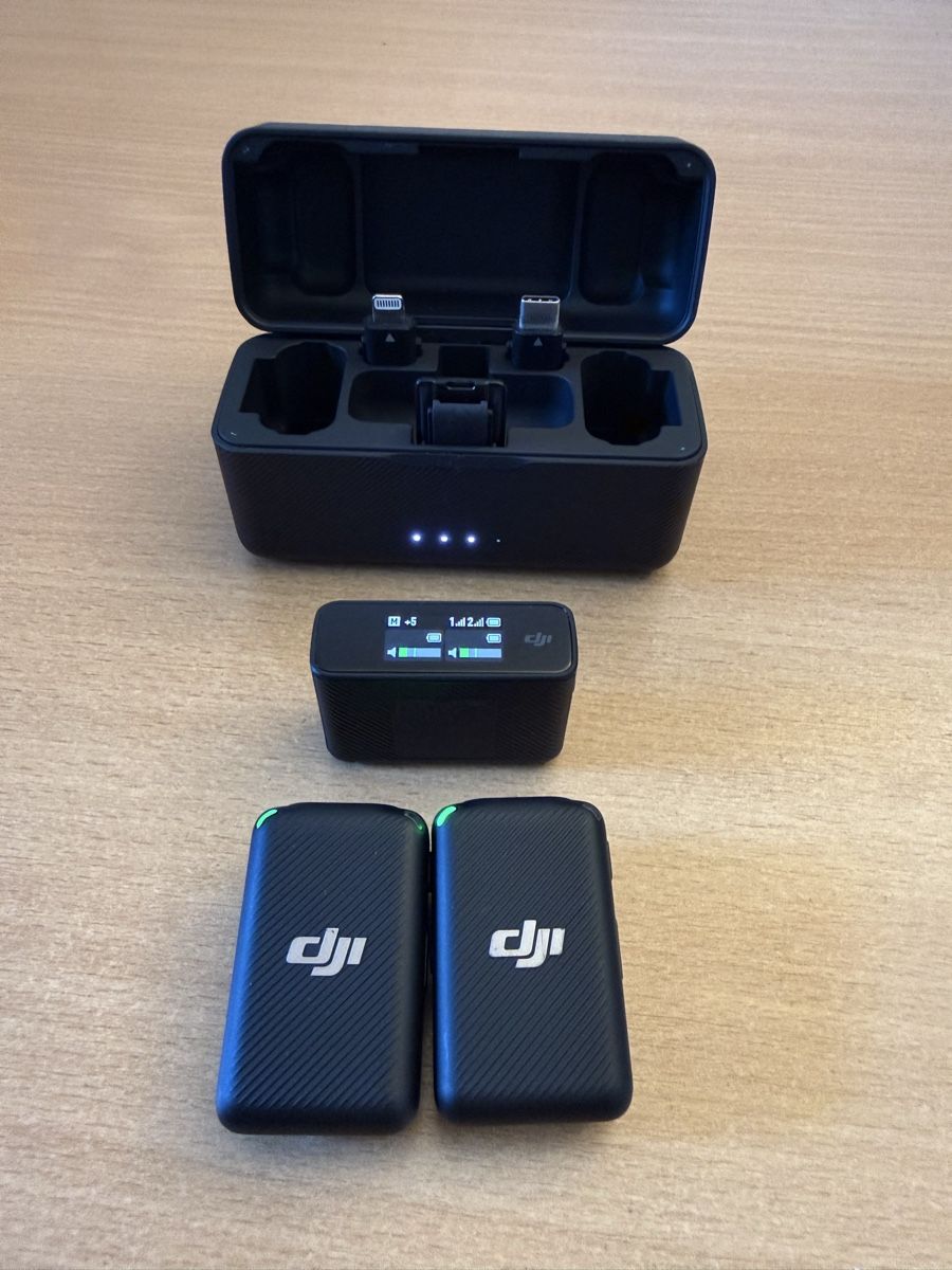 DJI Microfoni: DJI Mic Wireless Lavalier Microphone System – Nuovo (secondo la descrizione) da Lenzburg venduto da schmoendli 1