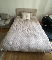 Boxspringbett mit Kopfteil beige 160x200cm guter Zustand