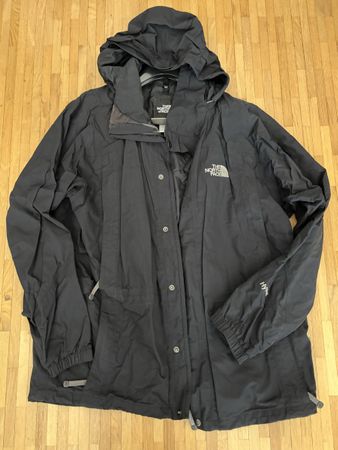 North Face Ski Jacket with Inner Fleece lining size L