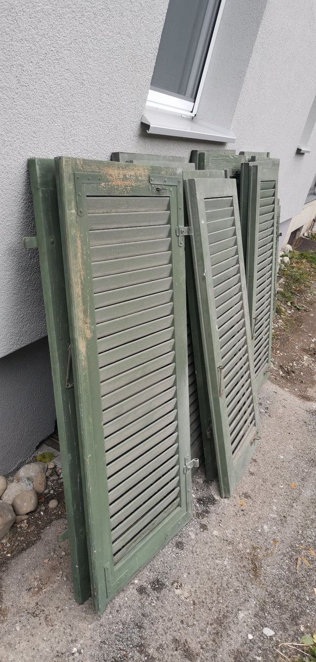 Persiane: Holtz Fensterläden – Usato da Oberburg venduto da balthassar 3
