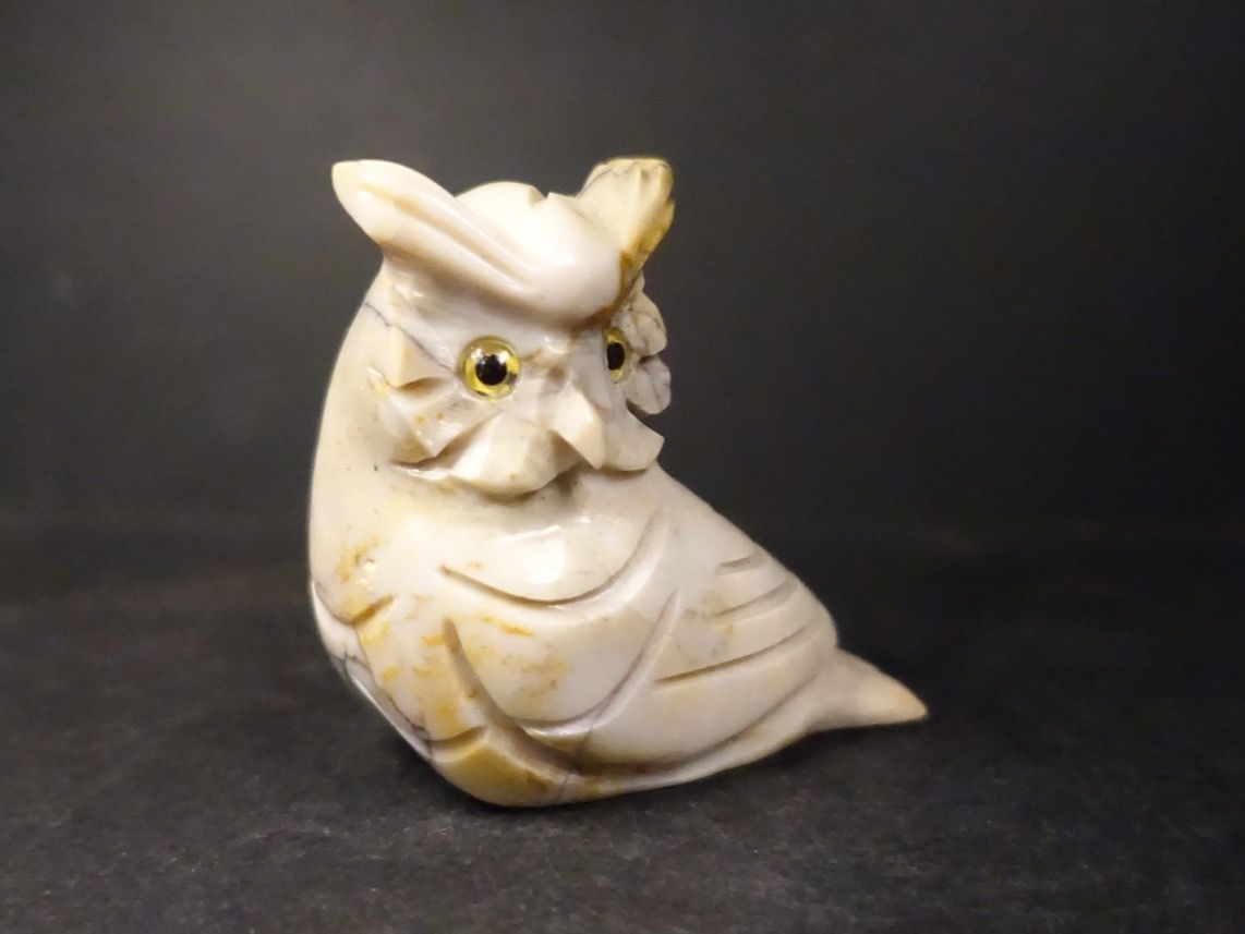 Statuette: Eule aus Edelstein, gelber Jaspis – Usato da Russikon venduto da Eulenfeder 1