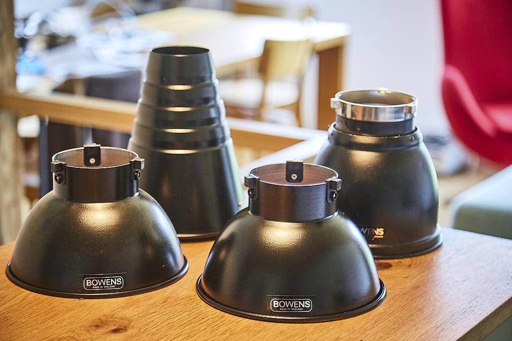 Bowens Blitze: Bowens Blitzlampenset mit Zubehör – Gebraucht aus Schalchen von Rasenrot 3