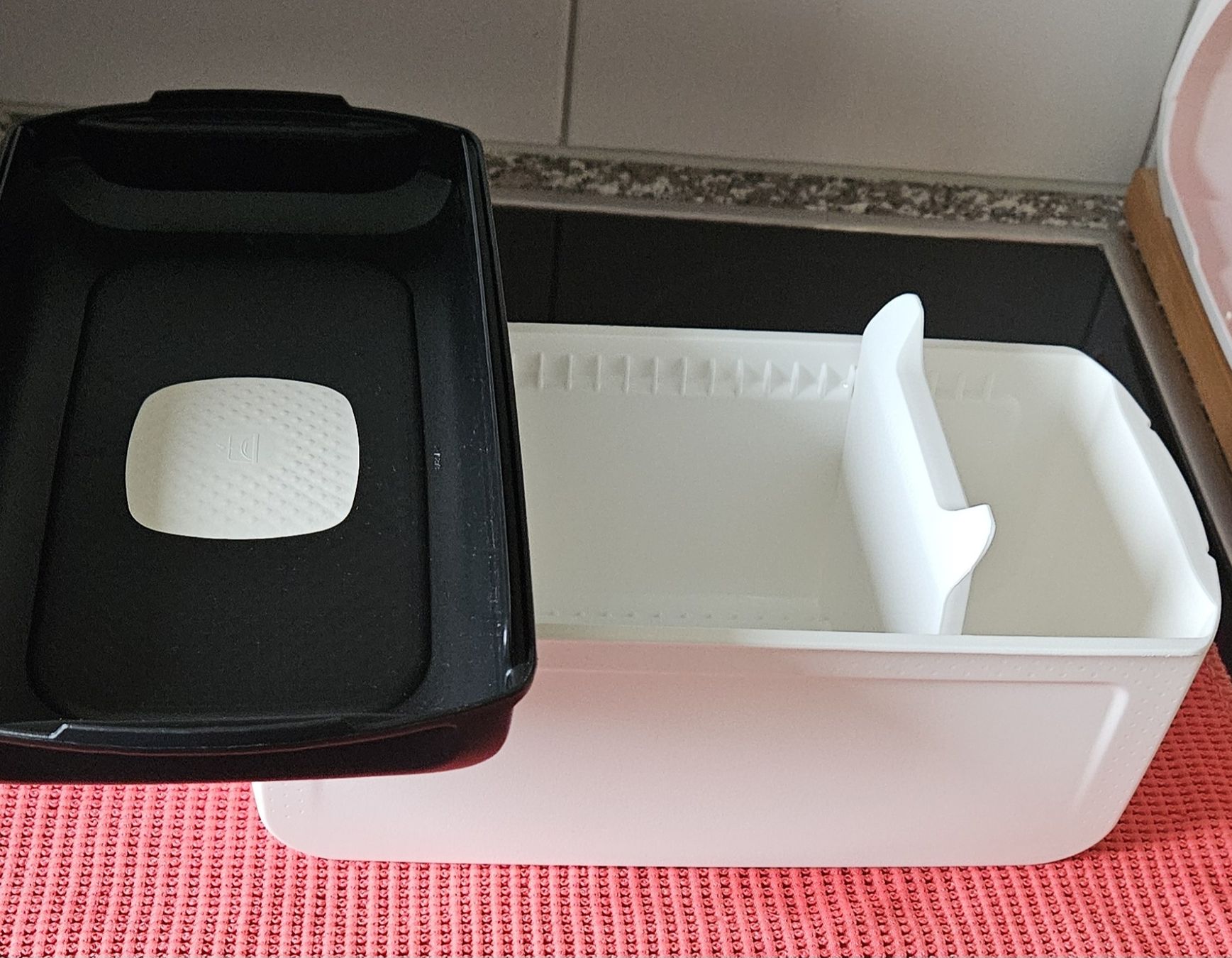 Tupperware Behälter & Ähnliches: Bread Smart Junior – Neu und originalverpackt aus Hasle b. Burgdorf von buddle32 2