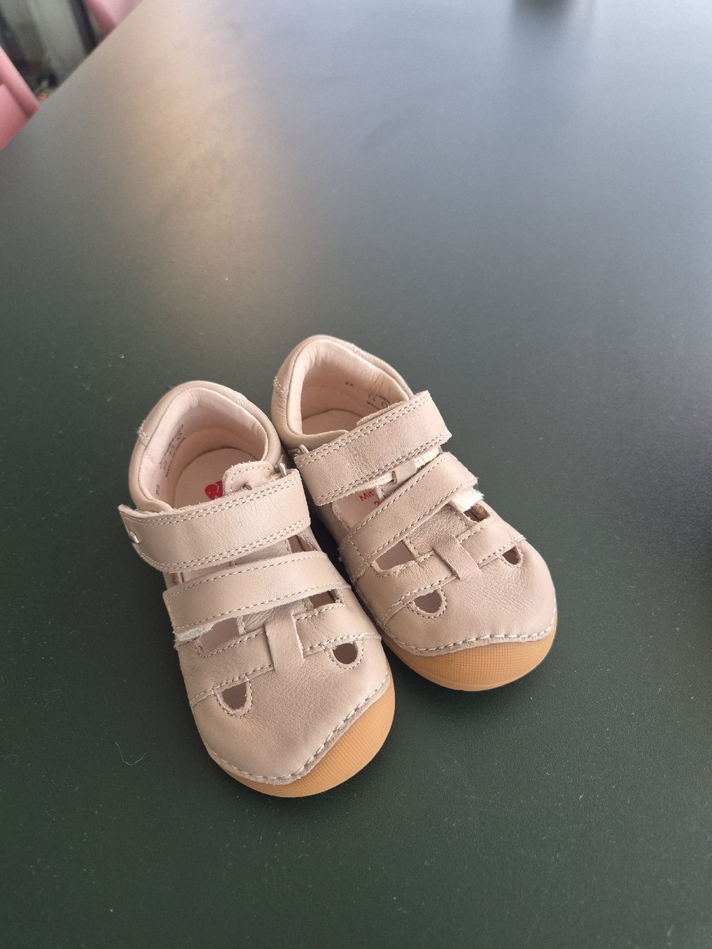 Chaussures garçon: Sandales Elefanten cuir beige taille 22 – Neuf avec emballage d'origine à Chêne-Bougeries par LeTudor 1