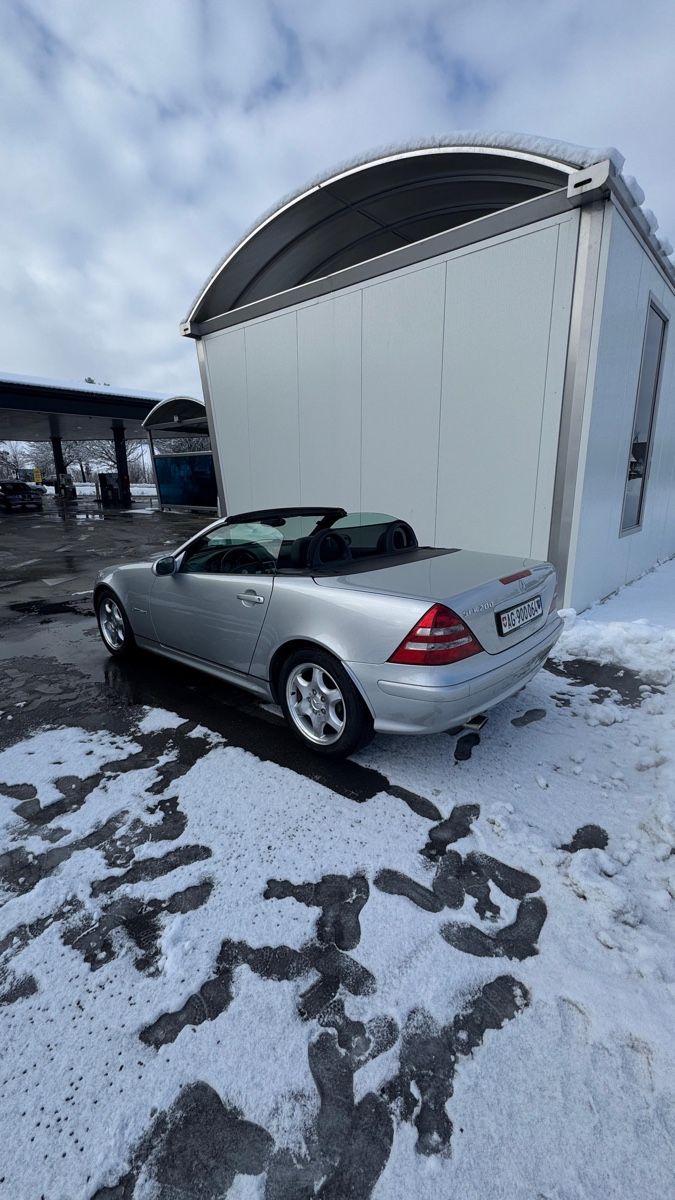 Mercedes-Benz Automobili: Mercedes SLK 200 Kompressor Cabrio – Usato da Schaffhausen venduto da Munzenmann 4