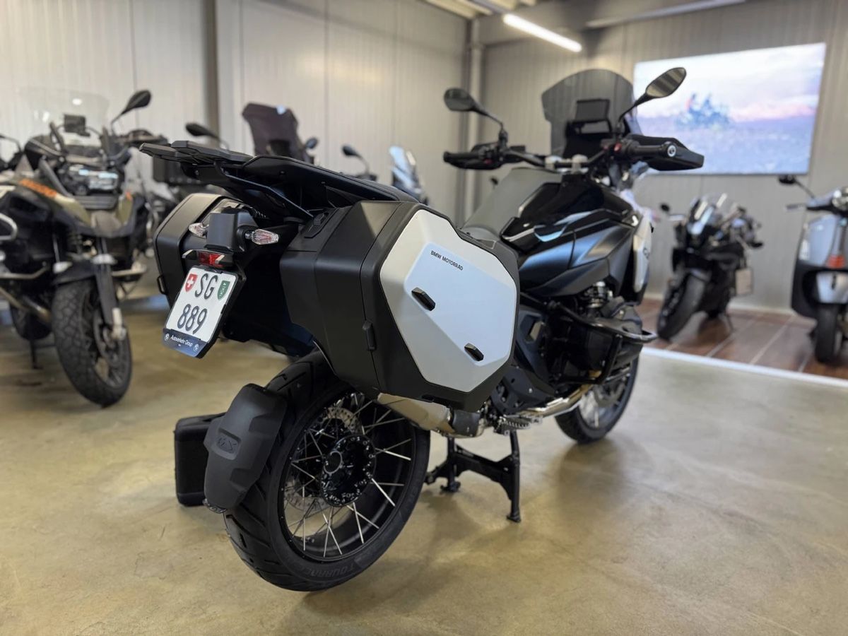 BMW Touring: BMW R 1300 GS Triple Black – Neuf (Voir description) à St. Gallen par syna_99 5
