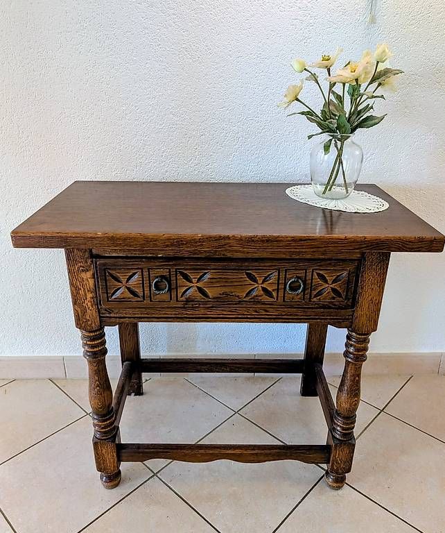 Tische: Petite table console rustique en chêne avec tiroir – Gebraucht aus Denges von jon_6ccw 2