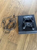 Sony Playstation 4 Konsole mit 2 Controller 