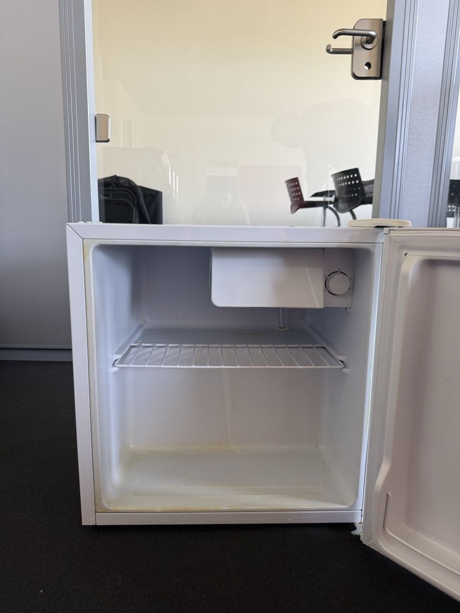 Kühlschrank: Mini Kühlschrank – Gebraucht aus Bottighofen von inf_8b5p 2