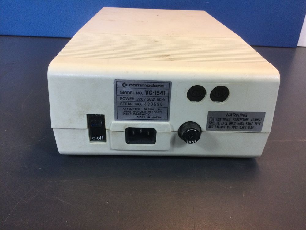 Altes gebrauchtes Commodore VC-1541 Floppy Disk Drive (Gebraucht) in ...