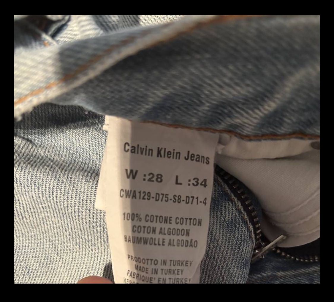 Calvin Klein Jeans: CALVIN KLEIN JEANS – Gebraucht aus Salgesch von ago_th8v 4