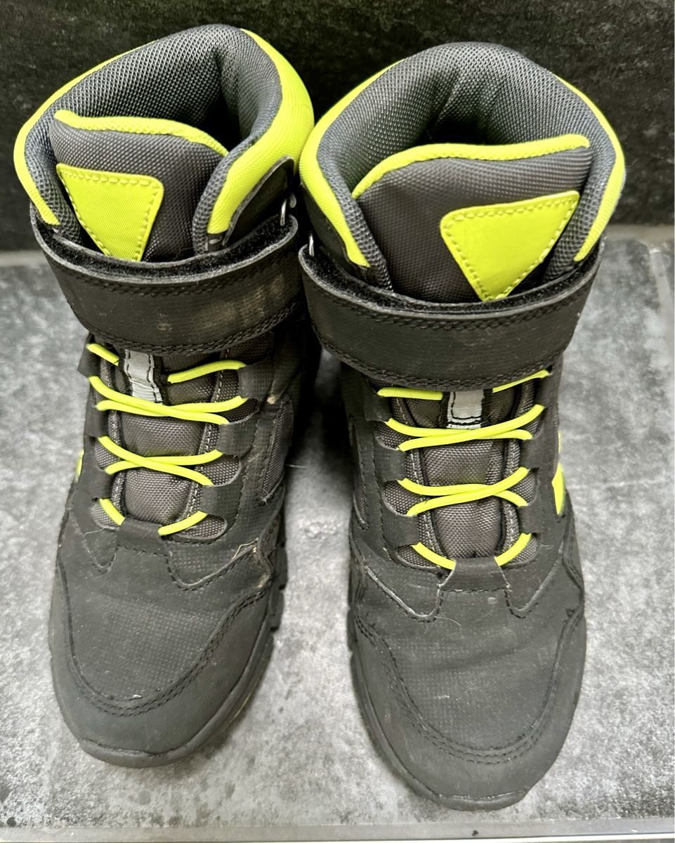 Geox Scarpe per ragazzi: Geox Schuhe 32 – Usato da Allschwil venduto da Artur15 1