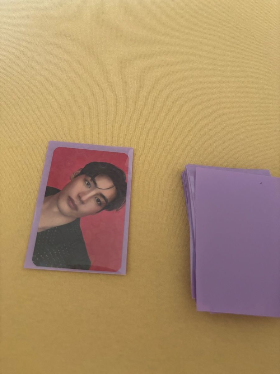 Cartes à collectionner: Holographische Photocards Sleeves – Neuf (Voir description) à Olten par zor_6npz 2
