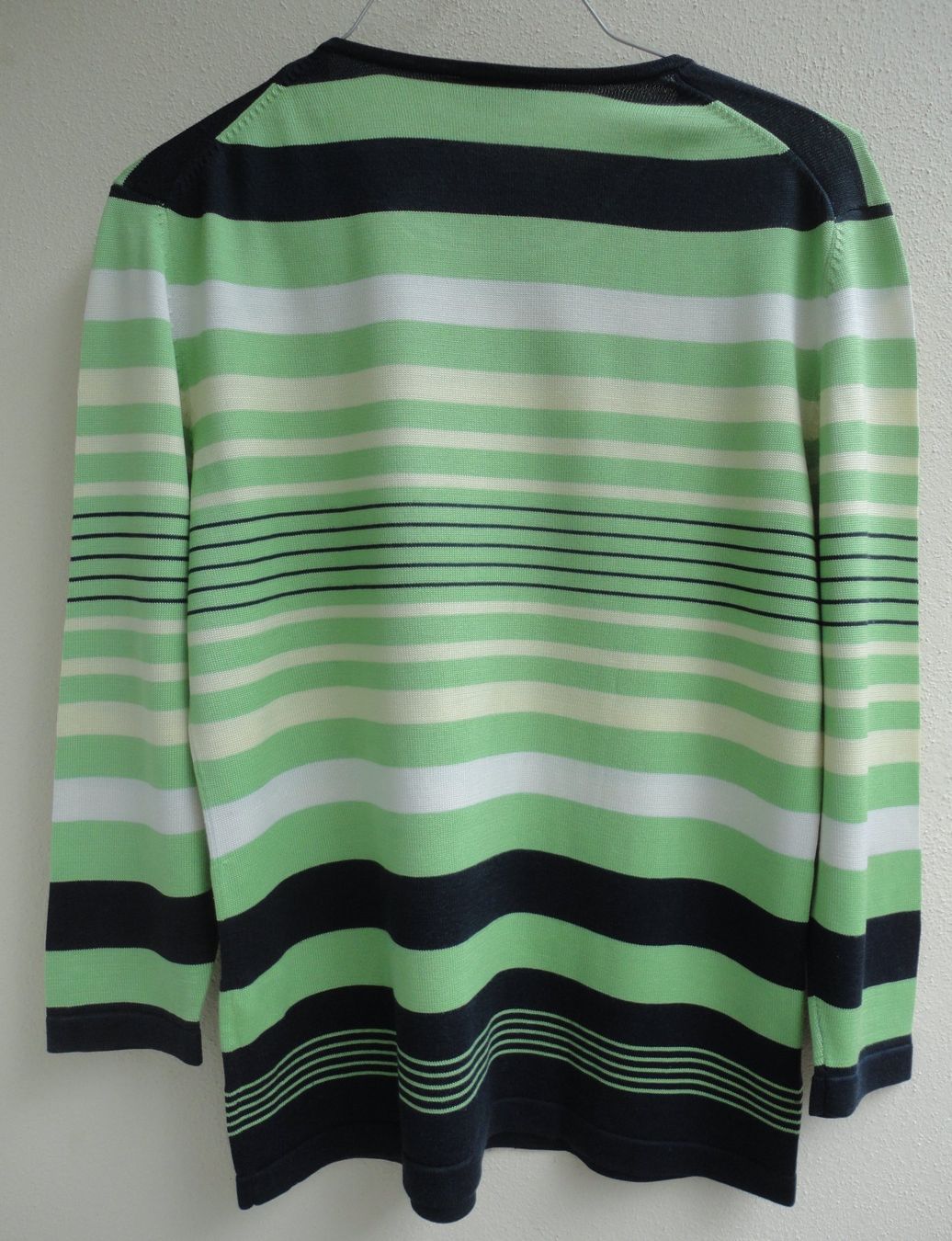 Pullover & Sweatshirts: Seidenpullover Laura Berlucchi Damen Gr. 40 – Gebraucht aus zürich von parts5060 3
